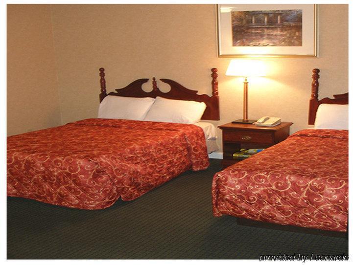 Americas Best Value Inn New London Mystic Room photo