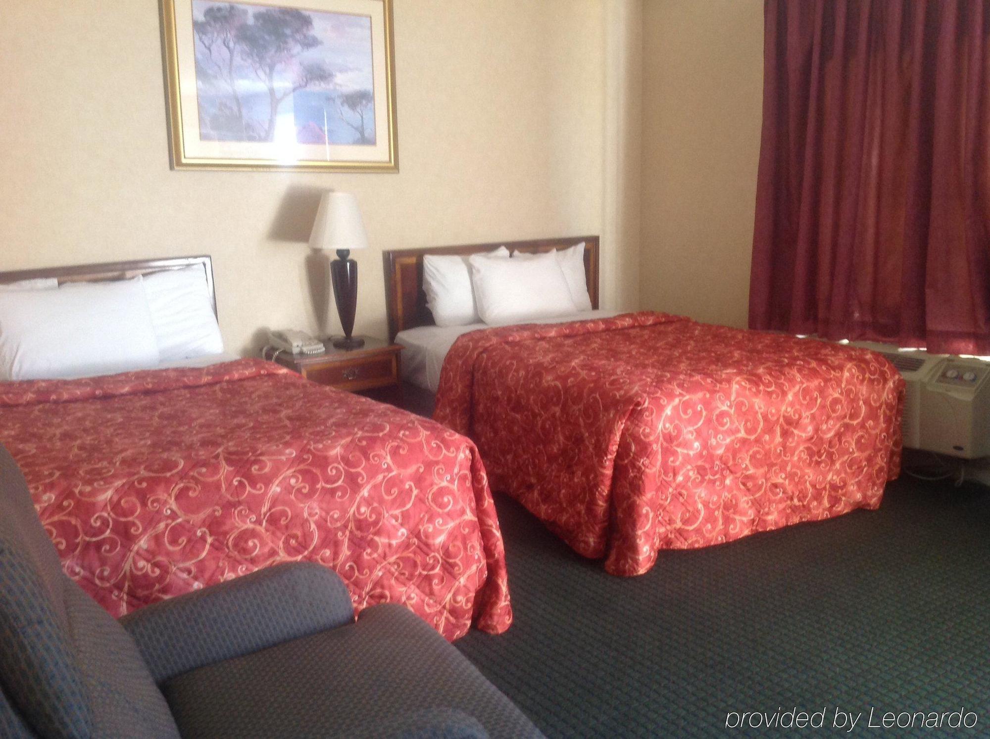 Americas Best Value Inn New London Mystic Exterior photo