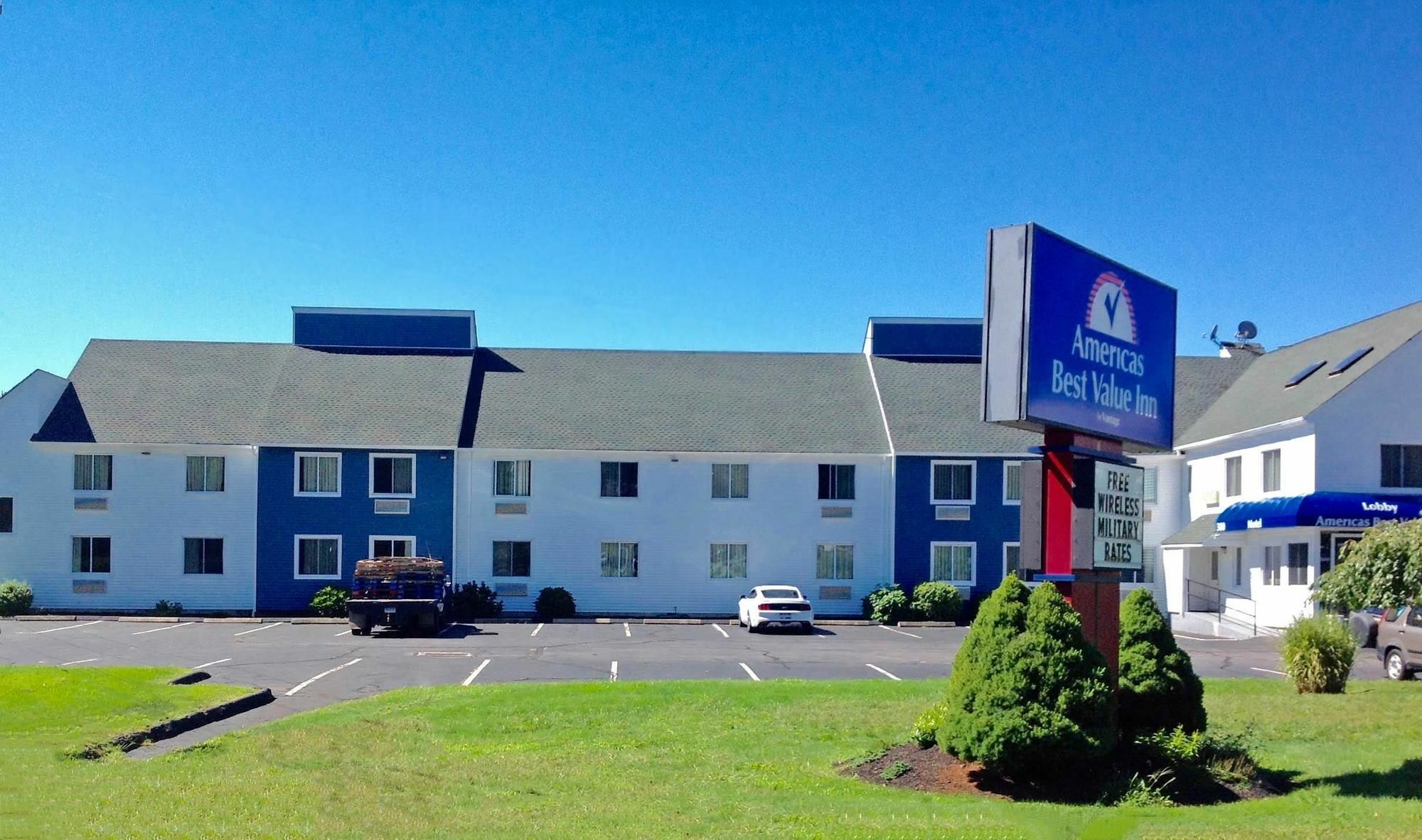 Americas Best Value Inn New London Mystic Exterior photo